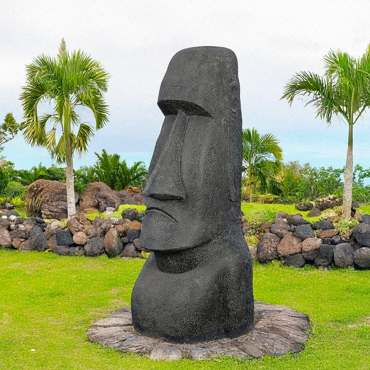 Statue moaï de l'île de pâques de 300cm de hauteur, idéale pour créer un superbe décor dans un jardin, un espace paysager ou d'entreprise